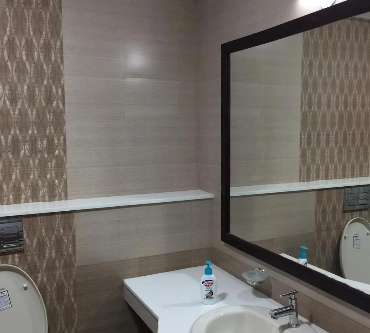 Luxurious 2 Bedroom Apartment In Thiruvalla Town Tiruvalla India